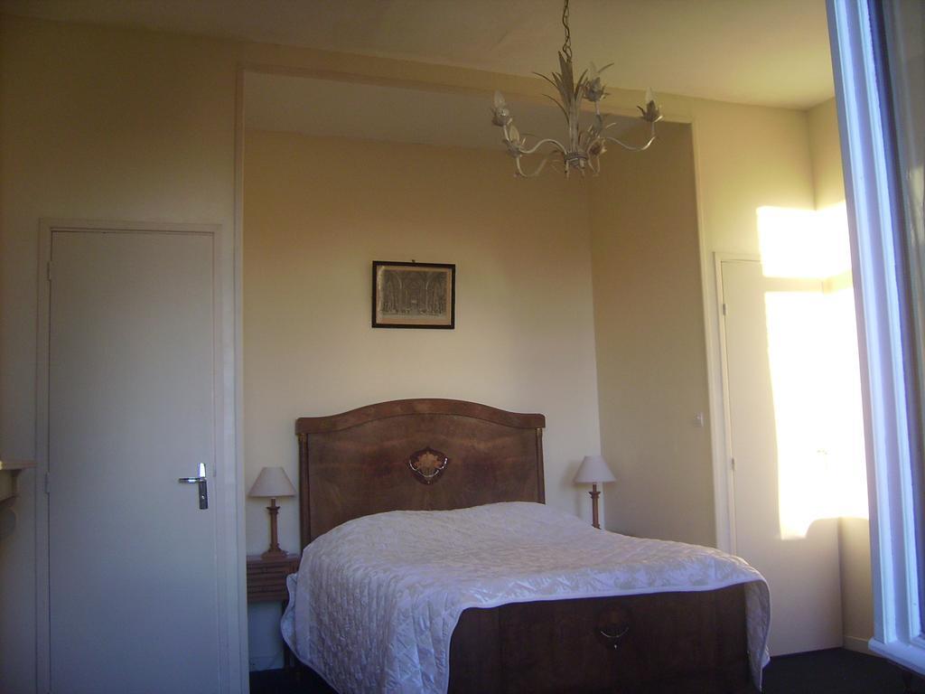 Chambres D'Hotes & Gites Du Chateau De Grand Rullecourt Δωμάτιο φωτογραφία